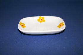 Accesorios baño de encimera en porcelana 648 - Jabonera de porcelana Dona ágata amarilla